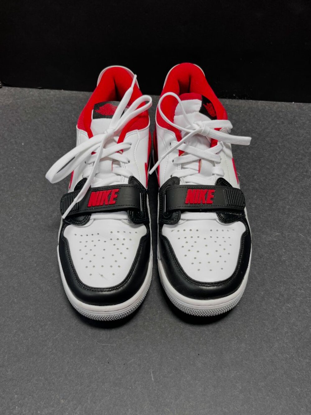 NIke Air Jordans - Jordan Legacy 312 Low "Fire Red" - Men's Sz 9.5
